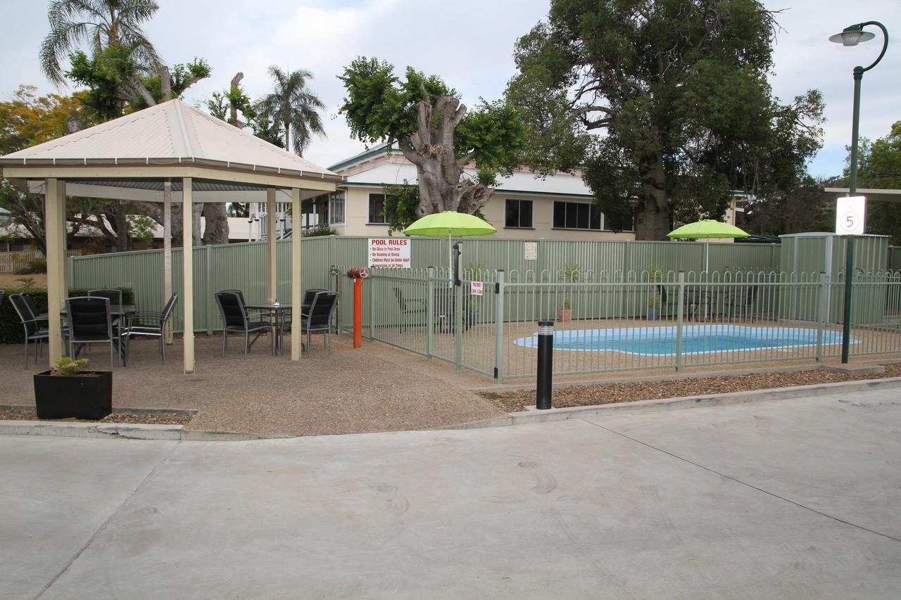 Country Roads Motor Inn Gayndah Exterior foto